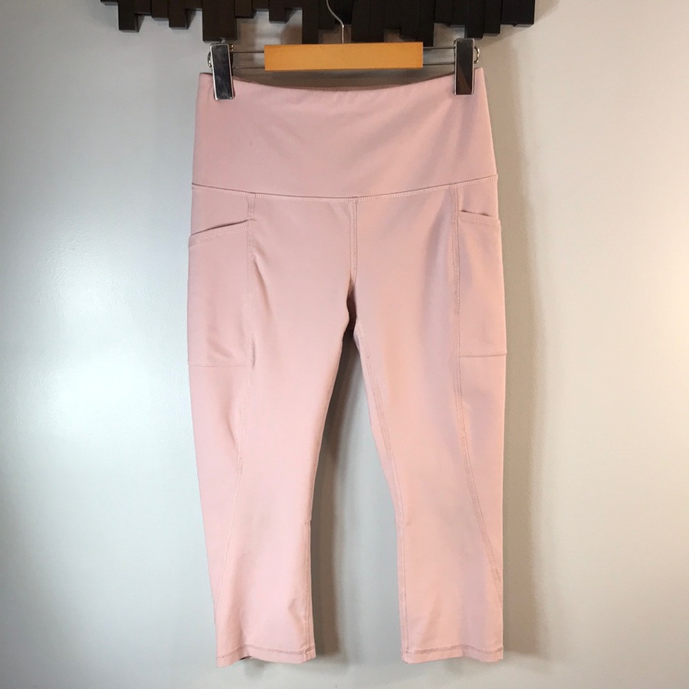 Reebok Light Pink Women's Capris